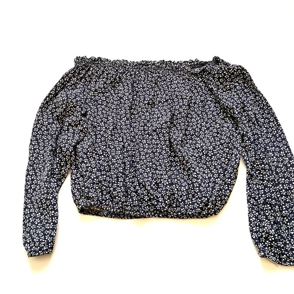 Brandy Melville off the shoulder flora top OS - Picture 4 of 7